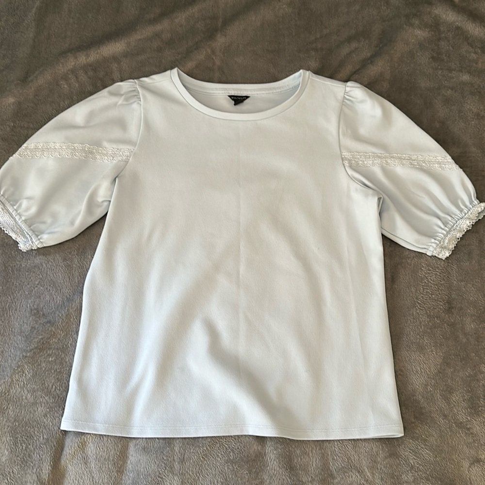 Ann Taylor Puffed Sleeve Top
